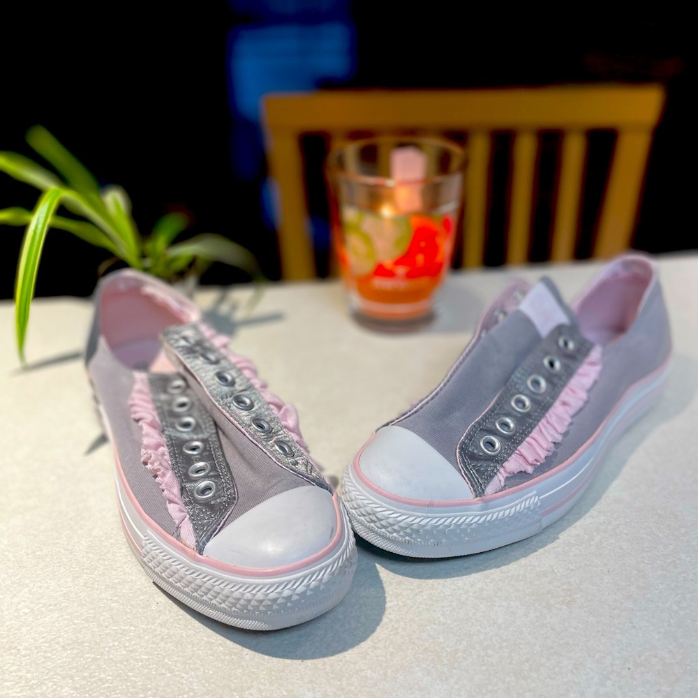 Converse